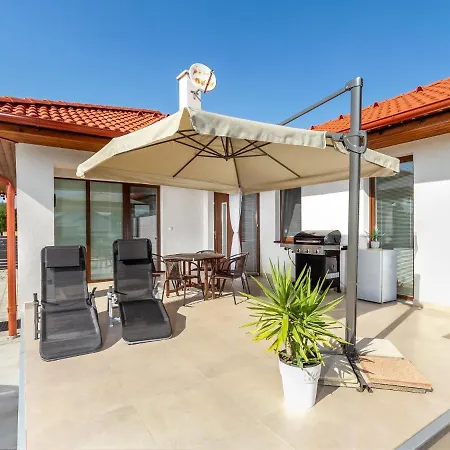 Ferienhaus Emily By Interhome Csisztapuszta